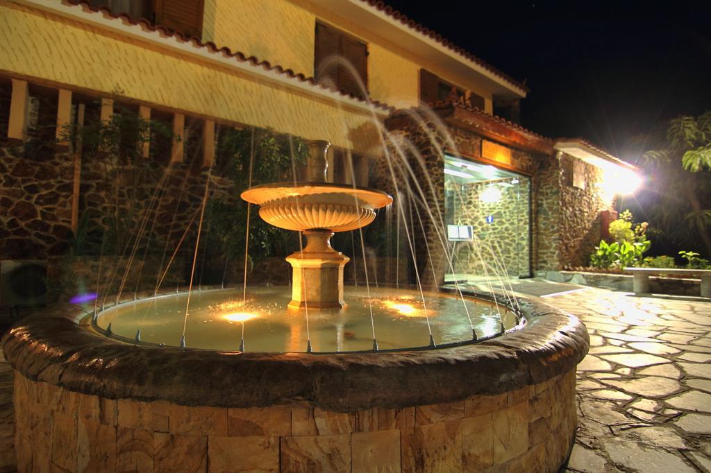 Mytilana Village Hotel Kedro Exteriör bild